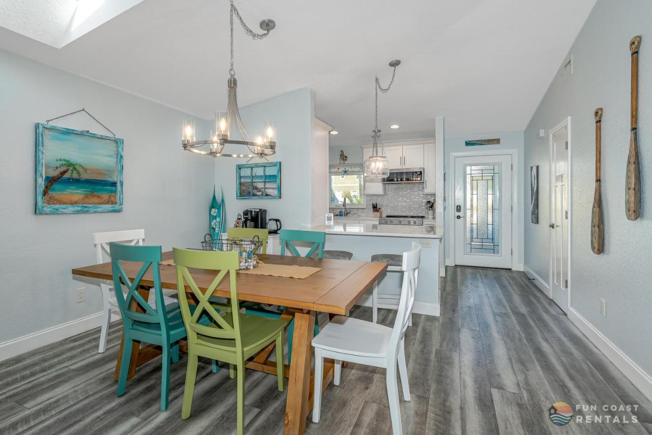 Dog Friendly Home Wprivate Fenced Yard, Garage & Fire Pit Steps To The Beach! New Smyrna Beach Bagian luar foto